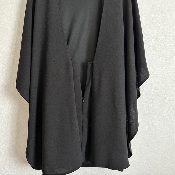 NWT Lulu's Black Overlay Cape Backless Mini Dress Size XL - Picture 9 of 13